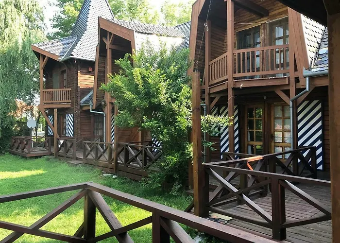 Terra Natura Apartmanhaz Балатонфеньвеш